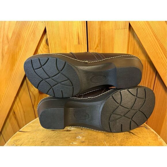 Sofft Euro Soft Womens Leather Clogs Button Detail Brown Sz 9.5M - Picture 7 of 8